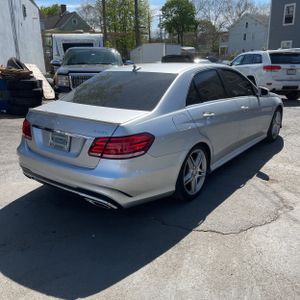 MERCEDES-BENZ E-CLASS - 8