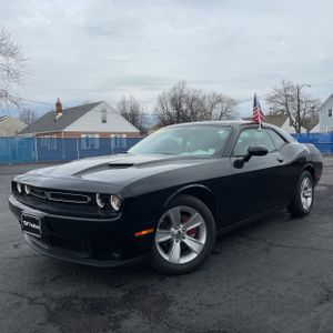 DODGE CHALLENGER SXT - 1