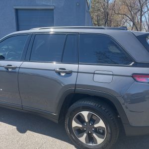 JEEP GRAND CHEROKEE 4XE - 6