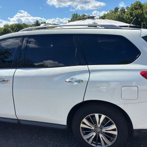 صورة 6 لـ 2017 Nissan PATHFINDER SV