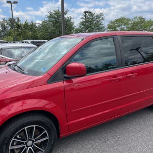 2015 Dodge GRAND CARAVAN SXT PLUS — фото 2
