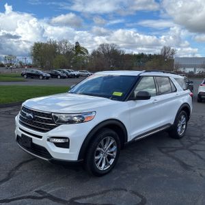 FORD EXPLORER XLT - 1