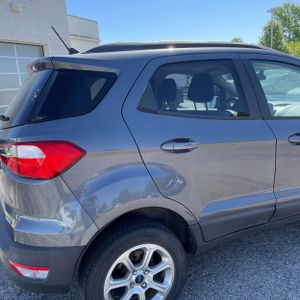 FORD ECOSPORT SE - 8