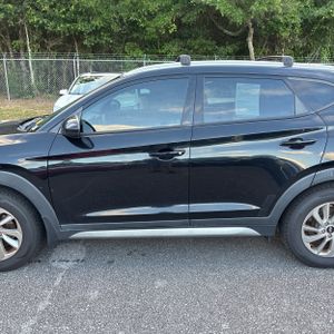 2017 Hyundai TUCSON SE — фото 3