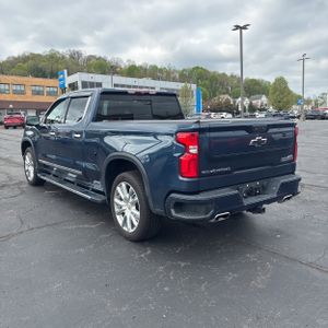 CHEVROLET SILVERADO 1500 HIGH COUNTRY - 5