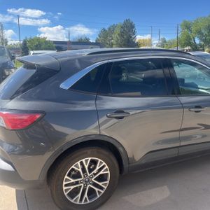 FORD ESCAPE SEL - 9