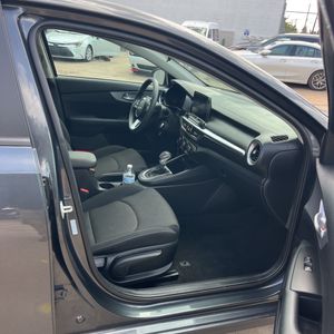 صورة مصغرة 28 لـ 2024 KIA FORTE LXS
