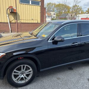 MERCEDES-BENZ GLC - 2