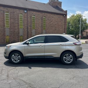 FORD EDGE SEL - 3