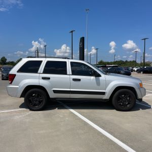 صورة 10 لـ 2006 JEEP GRAND CHEROKEE LAREDO