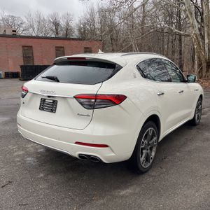 MASERATI LEVANTE GRANLUSSO - 8