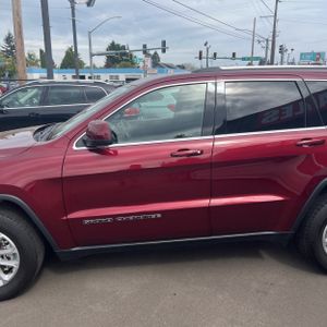 JEEP GRAND CHEROKEE LAREDO E - 4