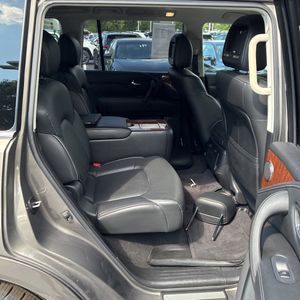 2019 Infiniti QX80 LUXE — фото 34