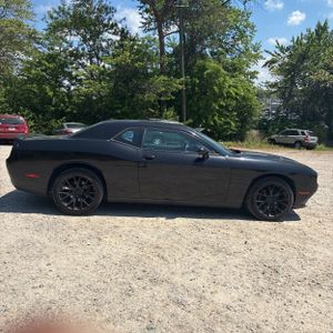 DODGE CHALLENGER - 10