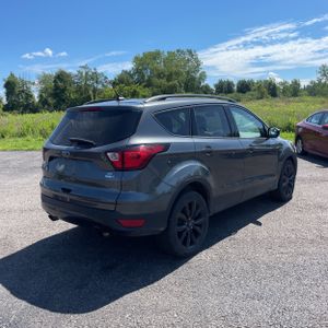 صورة 8 لـ 2019 FORD ESCAPE SE