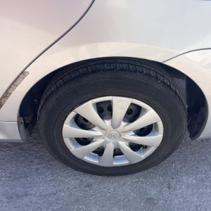 2010 Toyota COROLLA LE — миниатюра 18