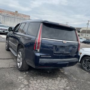 CADILLAC ESCALADE LUXURY - 5
