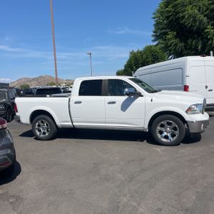 صورة 10 لـ 2014 RAM 1500 LARAMIE