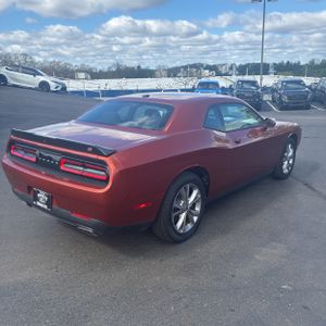 DODGE CHALLENGER - 8