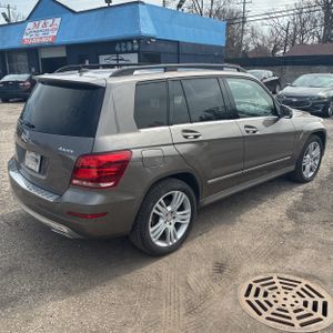 MERCEDES-BENZ GLK - 8