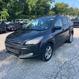 FORD ESCAPE SE - 1