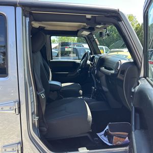 2016 JEEP WRANGLER UNLIMITED SPORT thumbnail 31