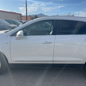 CADILLAC XT5 LUXURY - 4