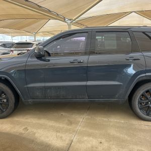 JEEP GRAND CHEROKEE ALTITUDE - 4