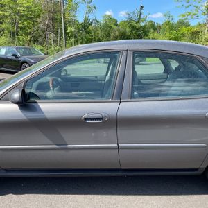 FORD TAURUS SEL - 4