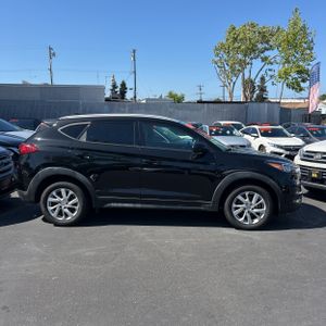HYUNDAI TUCSON - 10