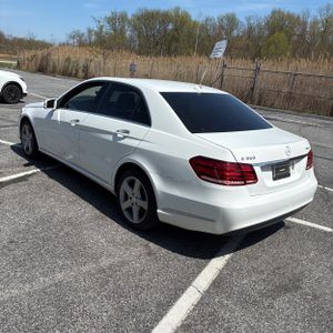 MERCEDES-BENZ E-CLASS - 5