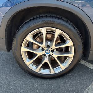صورة مصغرة 15 لـ 2022 BMW X5 XDRIVE45E