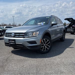 VOLKSWAGEN TIGUAN SE 4MOTION - 1