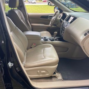 2015 Nissan PATHFINDER PLATINUM 缩略图 32