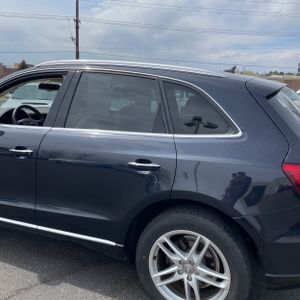 AUDI Q5 2.0T PREMIUM - 6