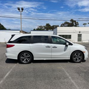 صورة 10 لـ 2023 Honda ODYSSEY TOURING