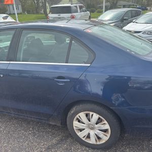 VOLKSWAGEN JETTA SE - 6