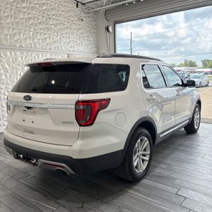 2017 FORD EXPLORER XLT 照片 7