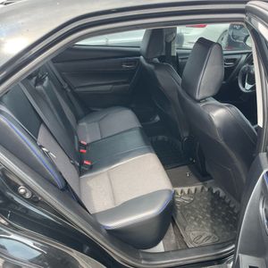 2017 Toyota COROLLA SE 照片 33
