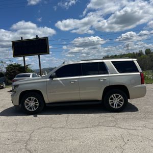 CHEVROLET TAHOE LS - 3