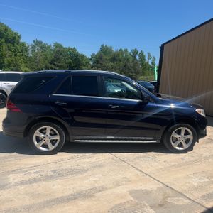 MERCEDES-BENZ GLE - 10