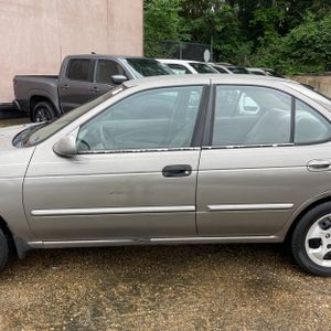 NISSAN SENTRA 1.8S - 4