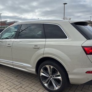AUDI Q7 PREMIUM PLUS - 6
