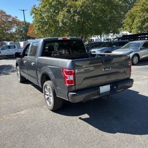 FORD F-150 XL - 4