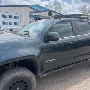 CHEVROLET COLORADO LT - 2