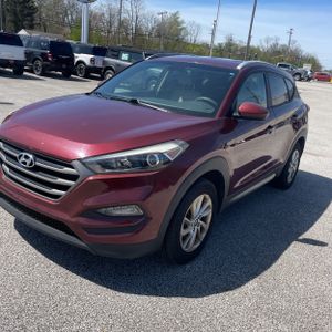 HYUNDAI TUCSON - 1