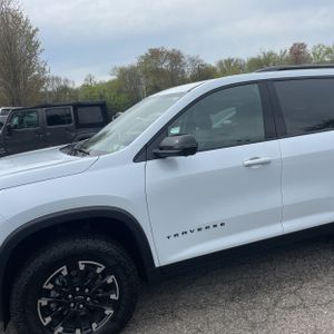 CHEVROLET TRAVERSE Z71 - 2