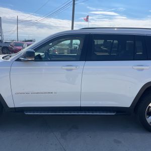 JEEP GRAND CHEROKEE L LIMITED - 4