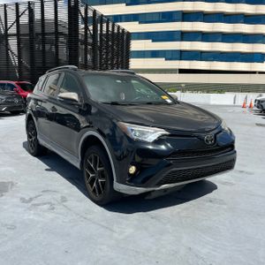 2018 Toyota RAV4 SE — фото 12