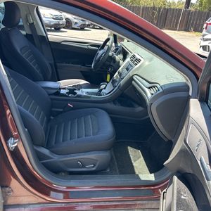 2015 FORD FUSION SE thumbnail 33